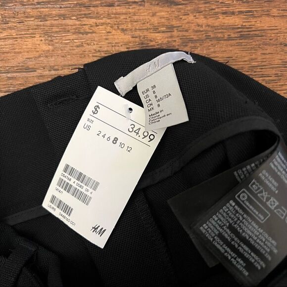 H and M black skirt - Picture 6 of 7
